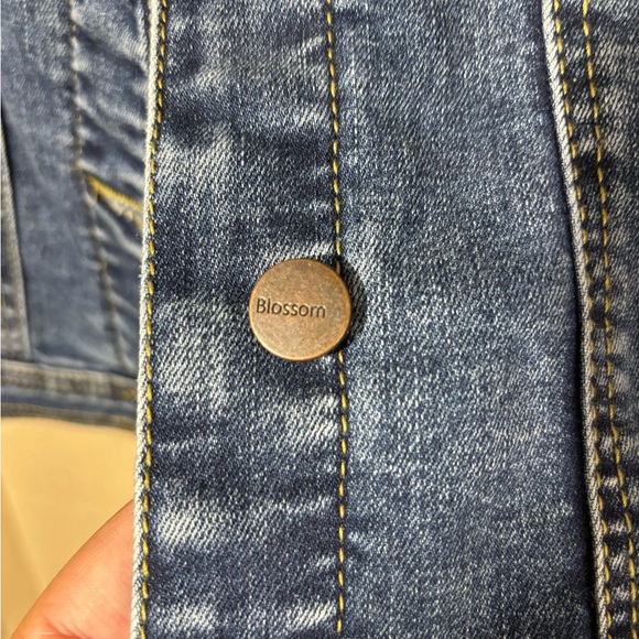 NWT Blossom Apparel Jean Jacket - Picture 3 of 7